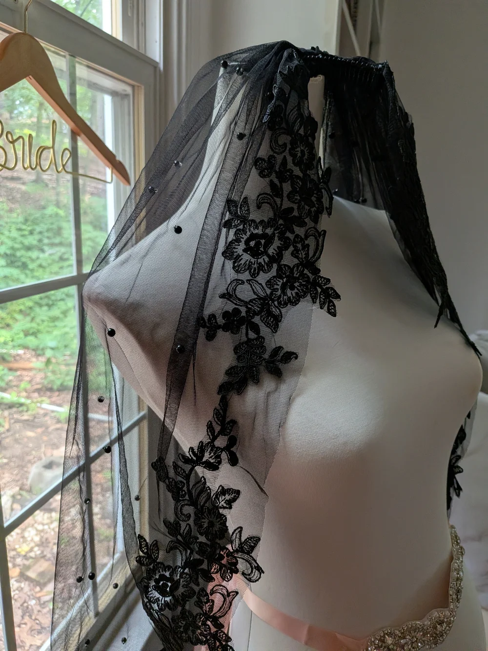 Black Floral Appliqué Veil